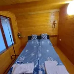 Hobby Vendeghaz Apartament *