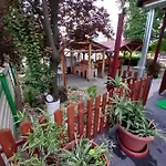 Hobby Vendeghaz * Kiskunmajsa