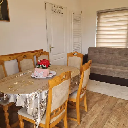 Appartement Hobby Vendeghaz *
