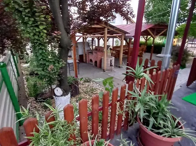Hobby Vendeghaz * Kiskunmajsa